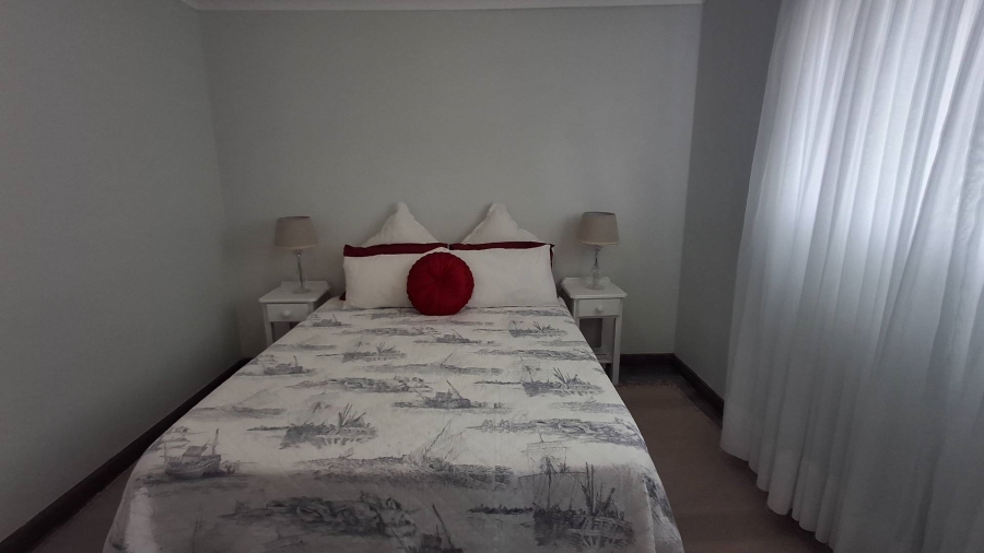 2 Bedroom Property for Sale in Hartenbos Central Western Cape